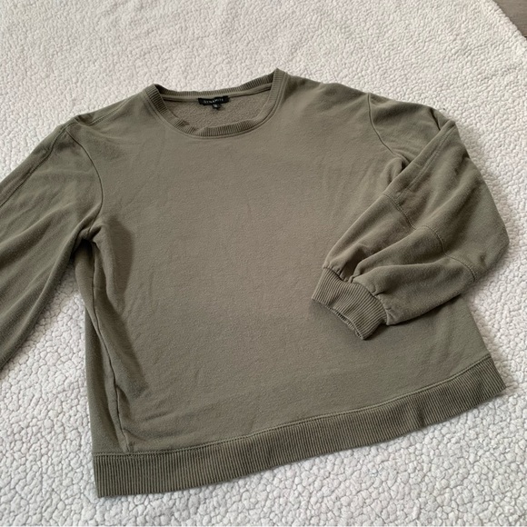 Dynamite Green Crew Neck Sweater - Picture 7 of 8